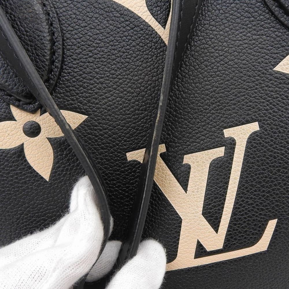 Louis Vuitton Monogram Empreinte OnTheGo MM M45495 Tote Bag - Picture 7 of 10